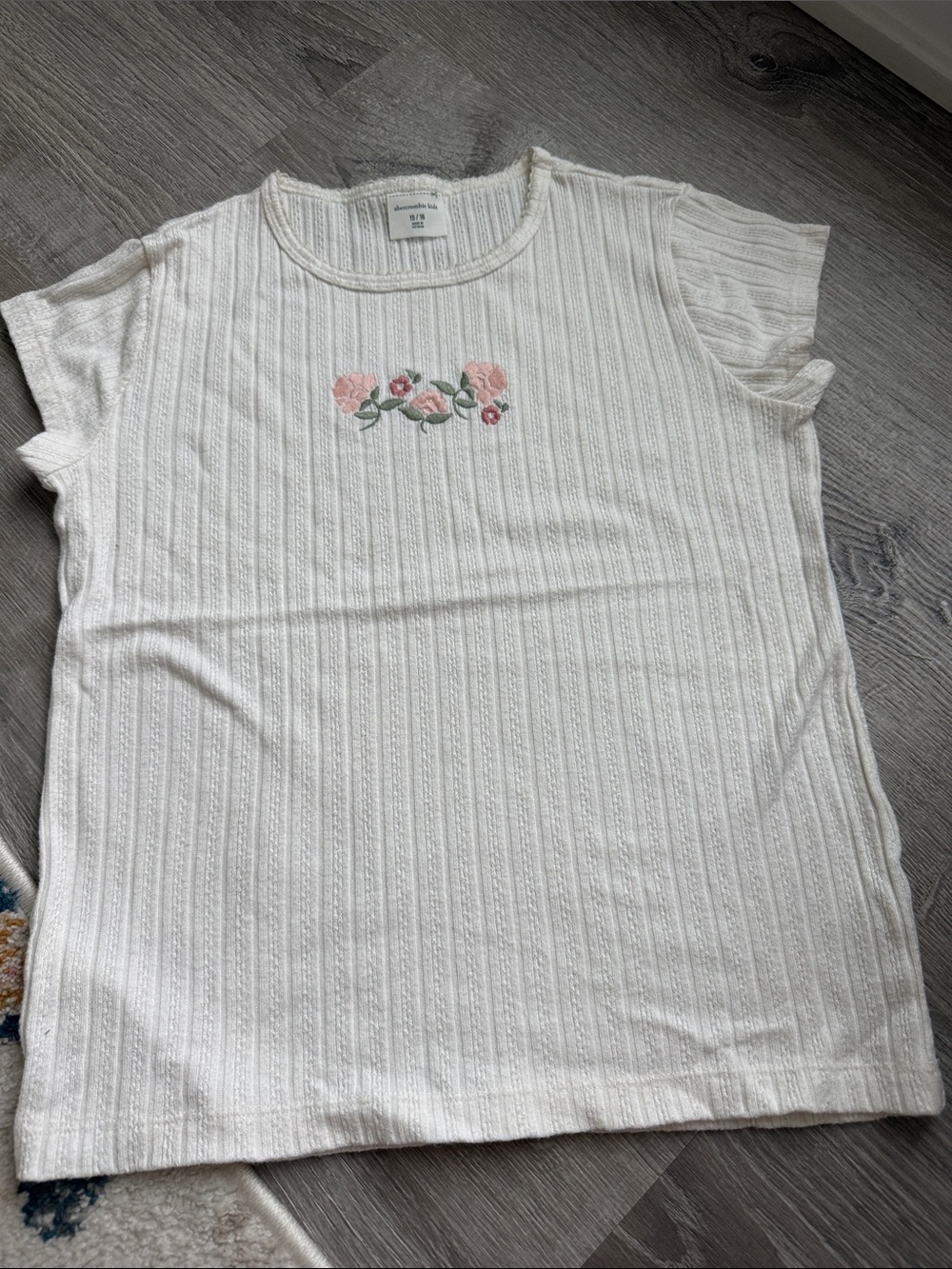 Abercrombie girls short sleeve tee